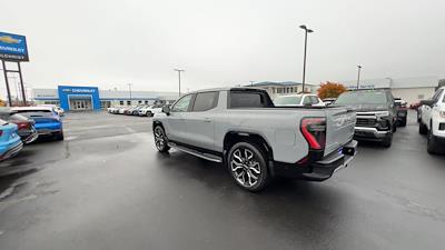 2025 GMC Sierra EV Crew Cab 4WD, Pickup for sale #T5041 - photo 2