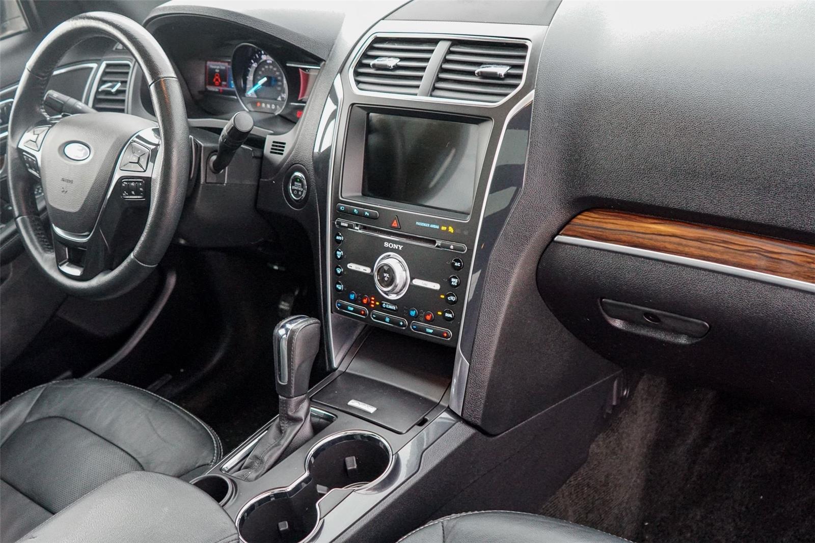 Used 2017 Ford Explorer - photo 30