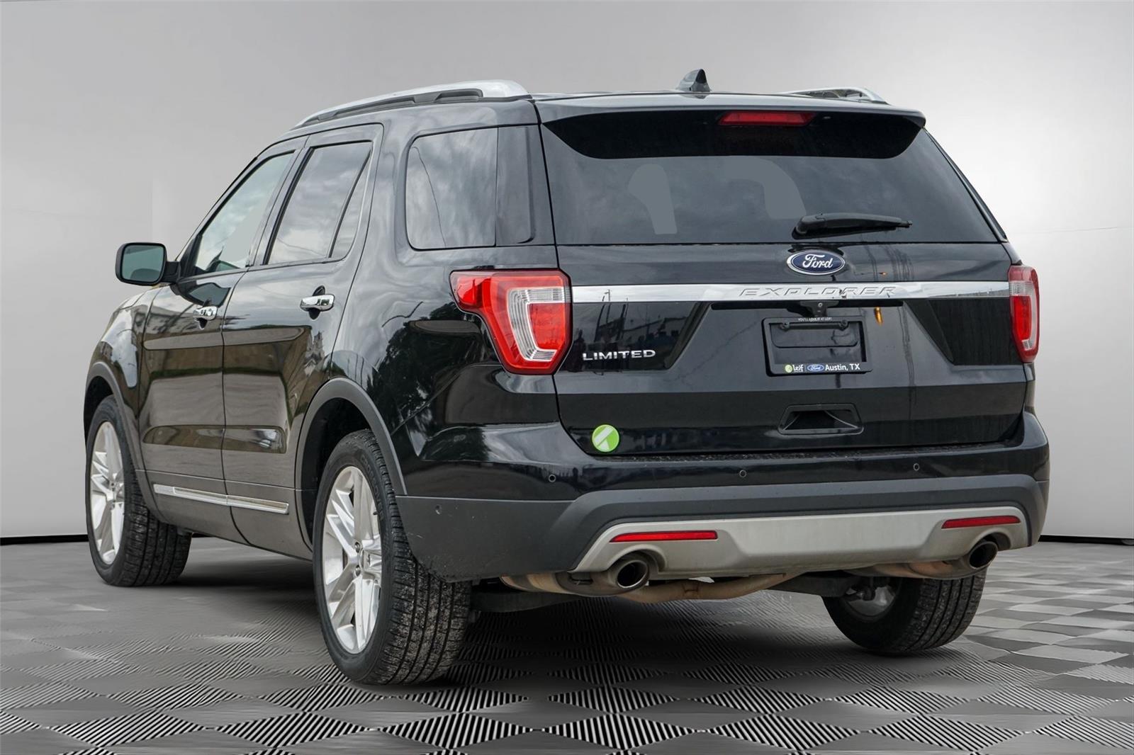 Used 2017 Ford Explorer - photo 8