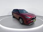 Used 2023 Toyota Highlander Platinum for sale #54543871 - photo 4