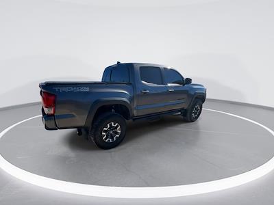 Used 2017 Toyota Tacoma TRD Off-Road Double Cab for sale #5603289T11 - photo 2
