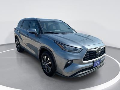 2020 Toyota Highlander FWD SUV for sale #C924095 - photo 1