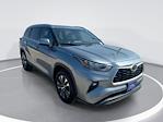 2020 Toyota Highlander FWD SUV for sale #C924095 - photo 1