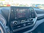 Used 2022 Toyota Highlander XLE for sale #C9241071 - photo 16