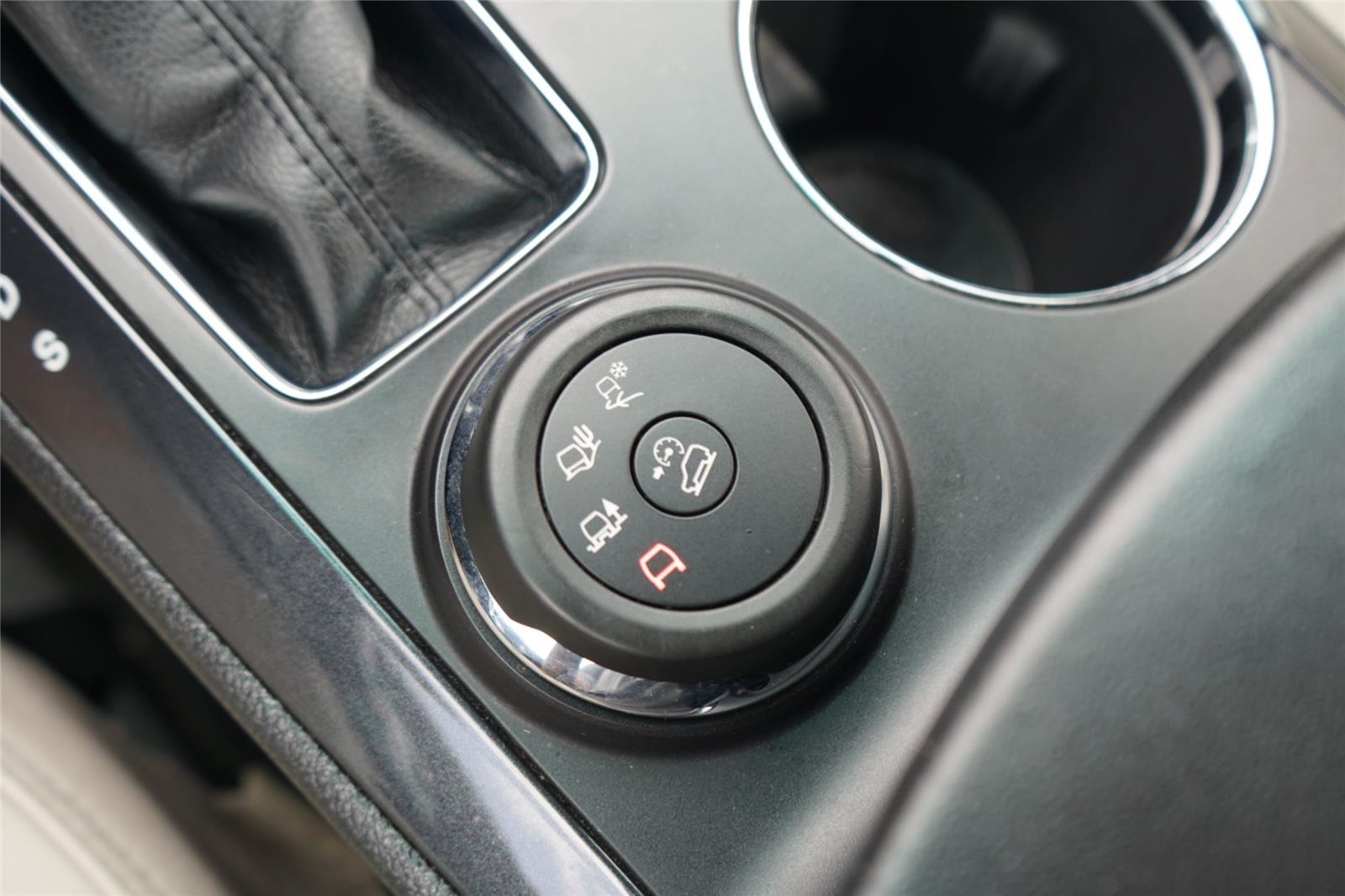 Used 2016 Ford Explorer - photo 17
