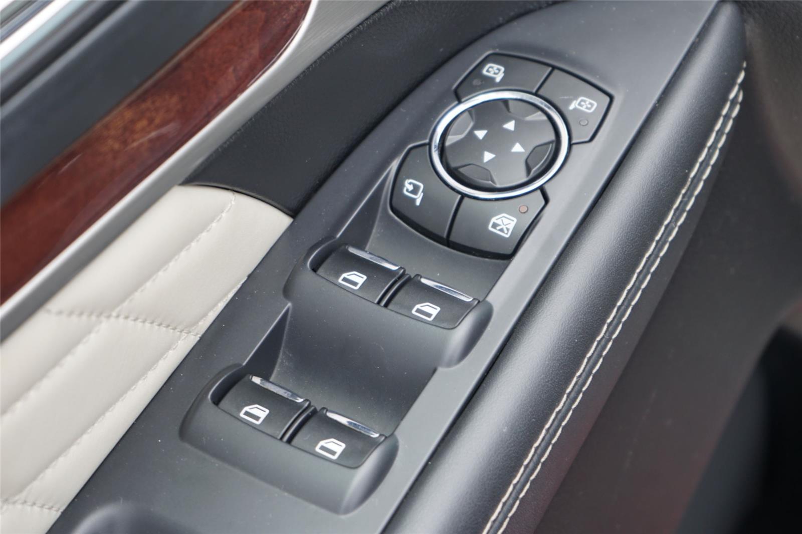 Used 2016 Ford Explorer - photo 23