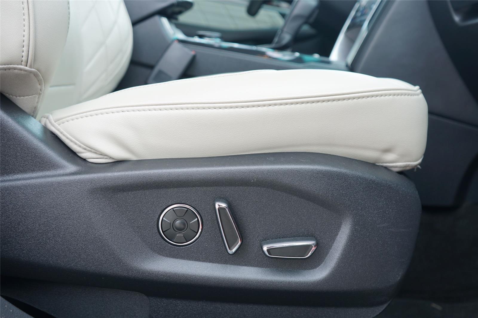 Used 2016 Ford Explorer - photo 32