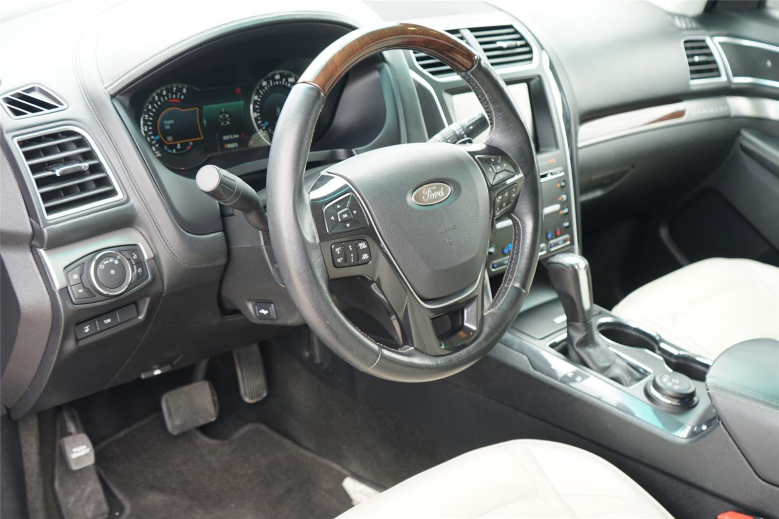 Used 2016 Ford Explorer - photo 11