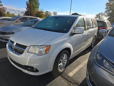 Used 2019 Dodge Grand Caravan SXT FWD Minivan for sale #1U7349P - photo 1