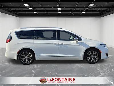 2019 Chrysler Pacifica FWD Minivan for sale #25U1923A - photo 1