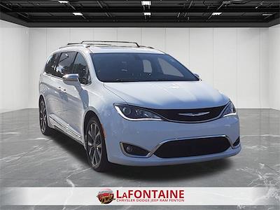 2019 Chrysler Pacifica FWD Minivan for sale #25U1923A - photo 2