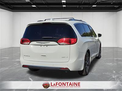 2019 Chrysler Pacifica FWD Minivan for sale #25U1923A - photo 2