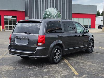 2018 Dodge Grand Caravan FWD Minivan for sale #25U2017A - photo 2