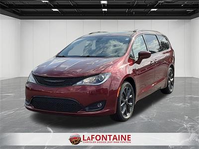 2020 Chrysler Pacifica FWD Minivan for sale #26U74A - photo 1