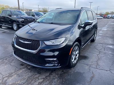 2022 Chrysler Pacifica AWD Minivan for sale #5U0323N - photo 1