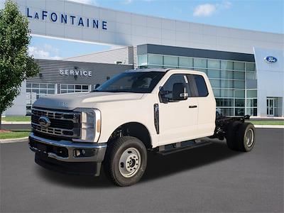 2026 Ford F-350 Super Cab DRW 4WD Cab Chassis for sale #26DC033 - photo 1