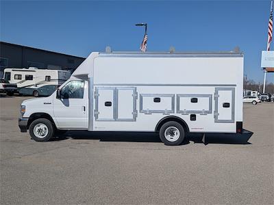 New 2026 Ford E-450 - photo 1