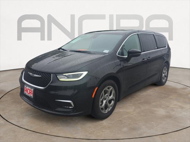Used 2024 Chrysler Pacifica - photo 7