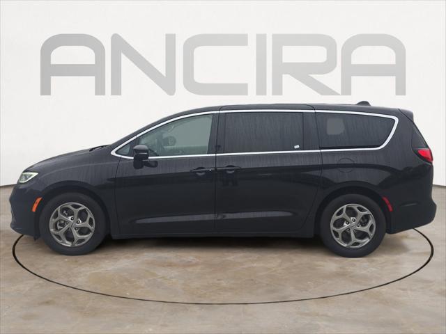 Used 2024 Chrysler Pacifica - photo 8