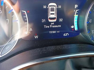 Used 2024 Chrysler Pacifica - photo 1