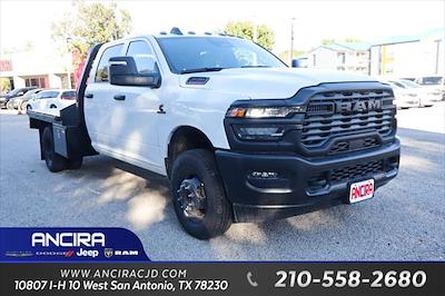 New 2026 Ram 3500 Tradesman Crew Cab 4x4 Flatbed Truck for sale #B188866 - photo 1