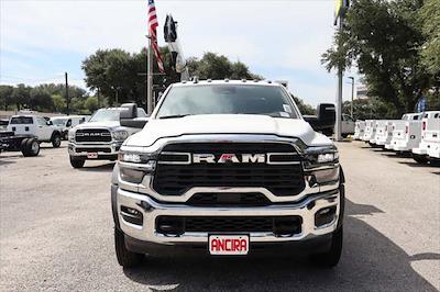 New 2025 Ram 5500 Crew Cab 4x4 Mechanics Body for sale #B582572 - photo 2