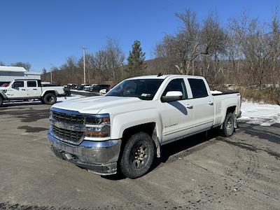 2016 Chevrolet Silverado 1500 Crew Cab 4x4, Pickup for sale #RC7213 - photo 1