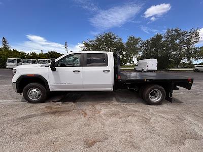New 2025 GMC Sierra 3500 Pro Crew Cab 4x4 9' 4" CM Truck Beds Steel Flatbed Truck with Gooseneck Hitch for sale #FS294153 - photo 2
