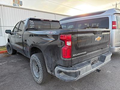 2021 Chevrolet Silverado 1500 Crew Cab 4WD Pickup for sale #G136993B - photo 2