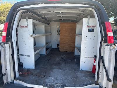Used 2021 GMC Savana 2500 - photo 1