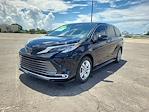 2021 Toyota Sienna FWD Minivan for sale #G370645A - photo 4