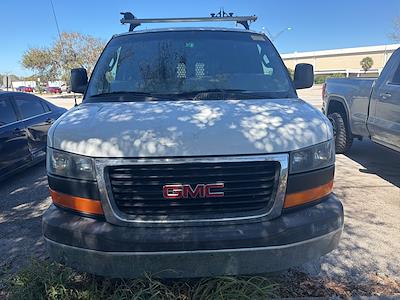 Used 2016 GMC Savana 2500 - photo 1