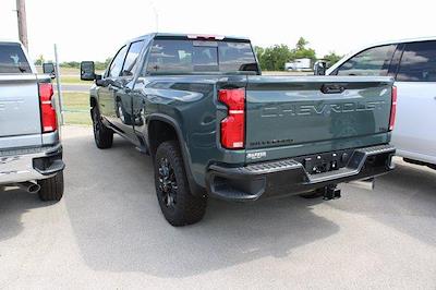 2025 Chevrolet Silverado 2500 Crew Cab 4WD Pickup for sale #553064 - photo 2