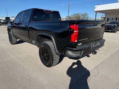 2025 Chevrolet Silverado 2500 Crew Cab 4WD Pickup for sale #560317A - photo 2