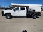 2018 Chevrolet Silverado 3500 Crew Cab 4WD Flatbed Truck for sale #560388A - photo 4