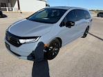 2023 Honda Odyssey FWD Minivan for sale #561464A - photo 3