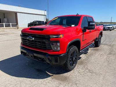 Used 2025 Chevrolet Silverado 2500 - photo 1