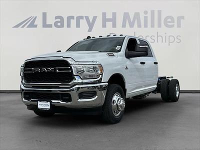 2024 Ram 3500 Crew Cab DRW 4x4, Cab Chassis for sale #LCJ240583 - photo 1