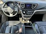 2017 Chrysler Pacifica FWD Minivan for sale #P94834A - photo 29