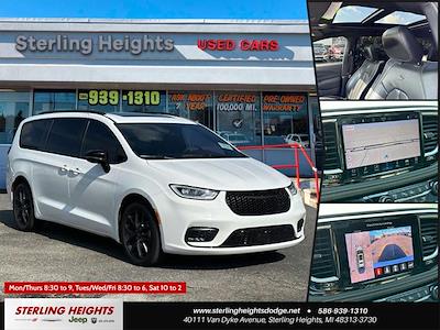 2023 Chrysler Pacifica AWD Minivan for sale #P95039 - photo 1