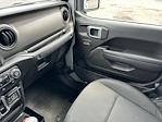 2022 Jeep Gladiator Crew Cab 4x4 Pickup for sale #P95077 - photo 33