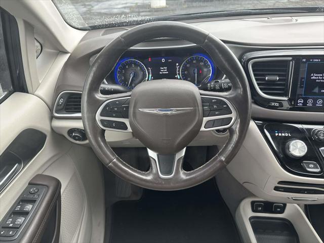 Used 2018 Chrysler Pacifica - photo 18