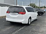 2018 Chrysler Pacifica FWD Minivan for sale #P95574 - photo 4