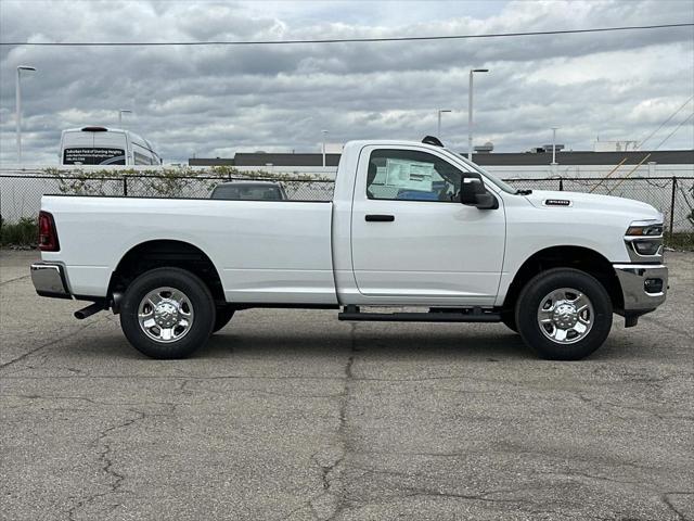 New 2026 Ram 3500 - photo 2