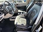 Used 2018 Chrysler Pacifica Touring L Minivan for sale #Z25157A - photo 5