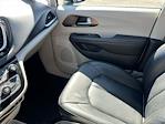 Used 2018 Chrysler Pacifica Touring L Minivan for sale #Z25157A - photo 28