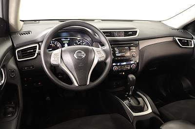 Used 2016 Nissan Rogue - photo 1