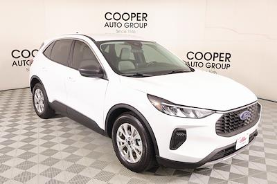 Used 2023 Ford Escape - photo 1
