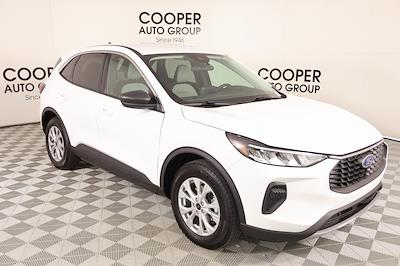 Used 2024 Ford Escape - photo 1