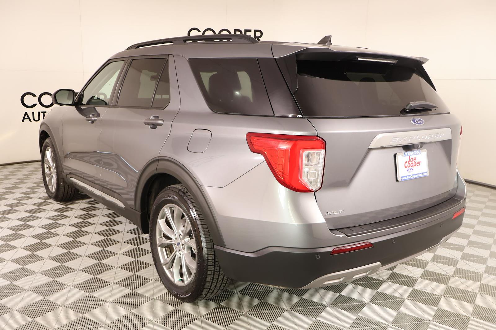 Used 2022 Ford Explorer - photo 24